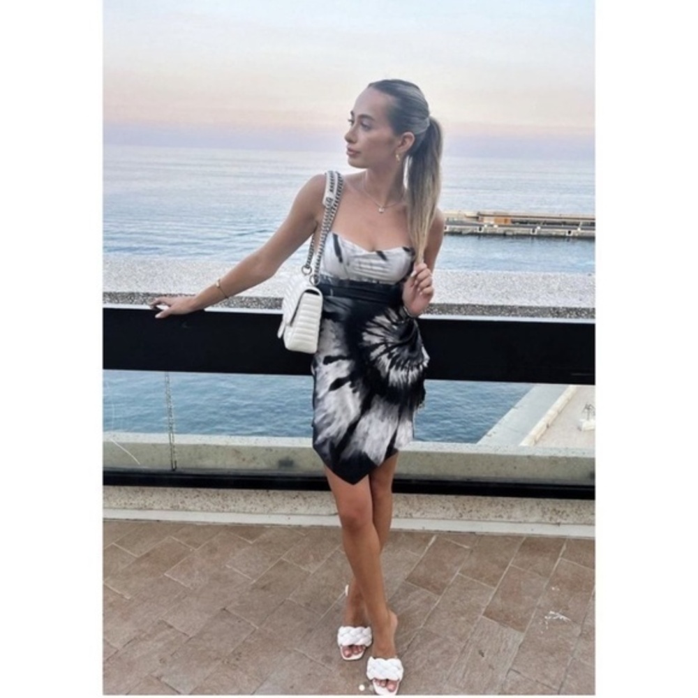 RETROFETE Auris Dress in Black Tie Dye